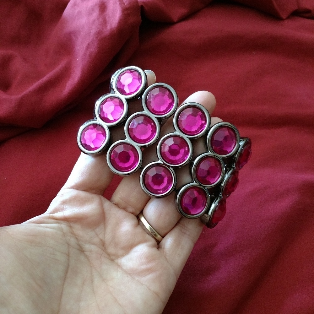 💥 3/$20 Pink Gem Elastic Bracelet!